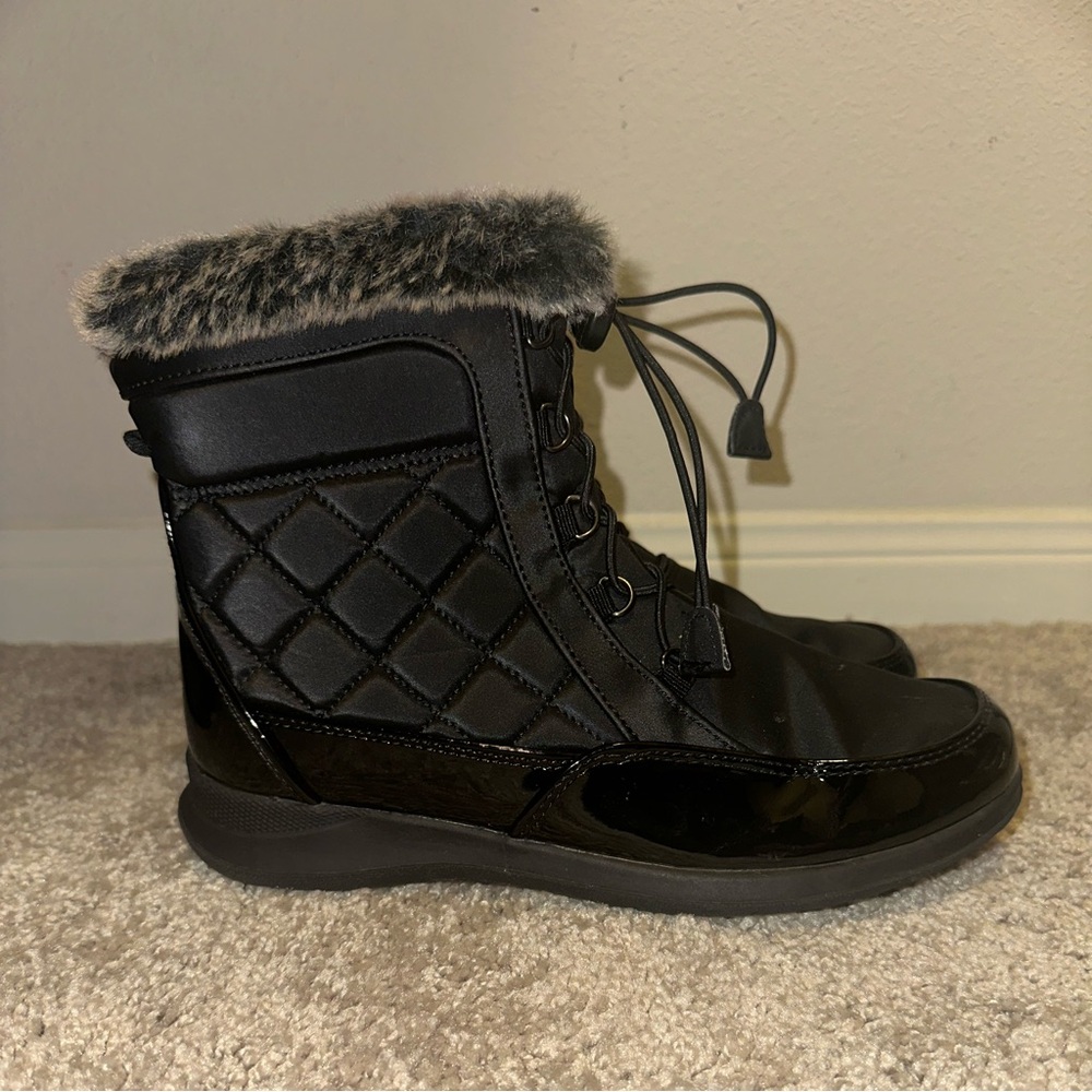 Snow Boots